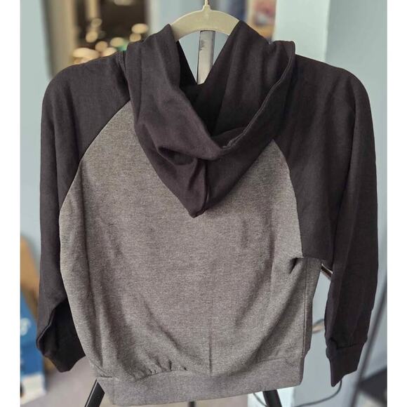 NWT Philadelphia Flyers Youth Hoodie | NHL Pullover Sweatshirt | Black & Gray - Picture 2 of 4